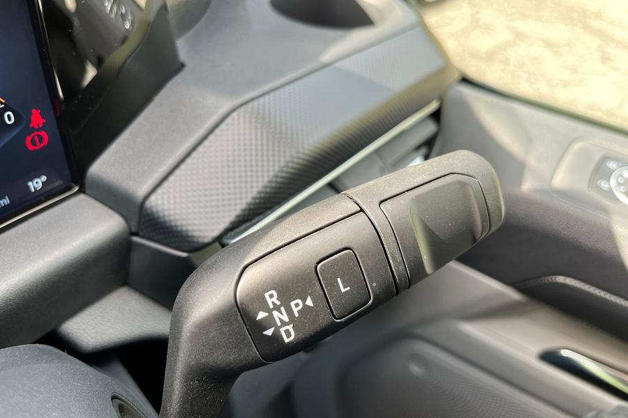Ford E-TRANSIT CUSTOM Photo autoimg-43bc464c597803ef0353ca642a1bb541563f458c.jpg