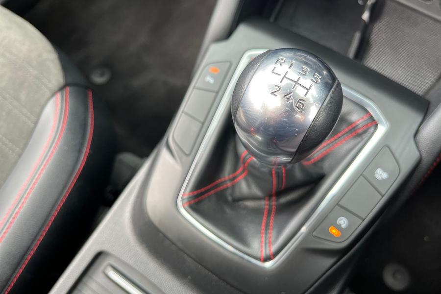 Ford Kuga Photo autoimg-43c19343262a85d7f544e3a9a023f49345f0606b.jpg