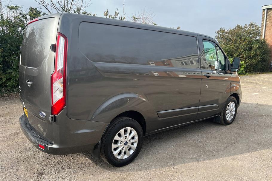 Used Ford TRANSIT CUSTOM LS22MGU 38