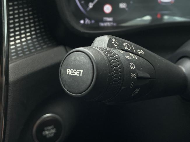 VOLVO XC40 Photo 30
