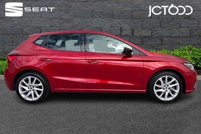 SEAT Ibiza Photo 4