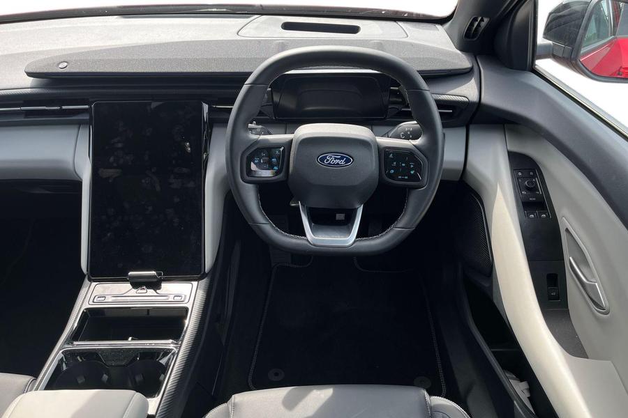 Ford Explorer Photo autoimg-43ccd35232bcdde44f367ae492c036386b23b051.jpg