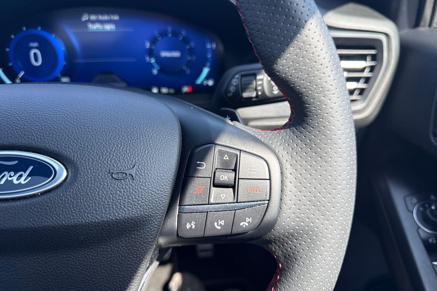 Ford FOCUS Photo 34