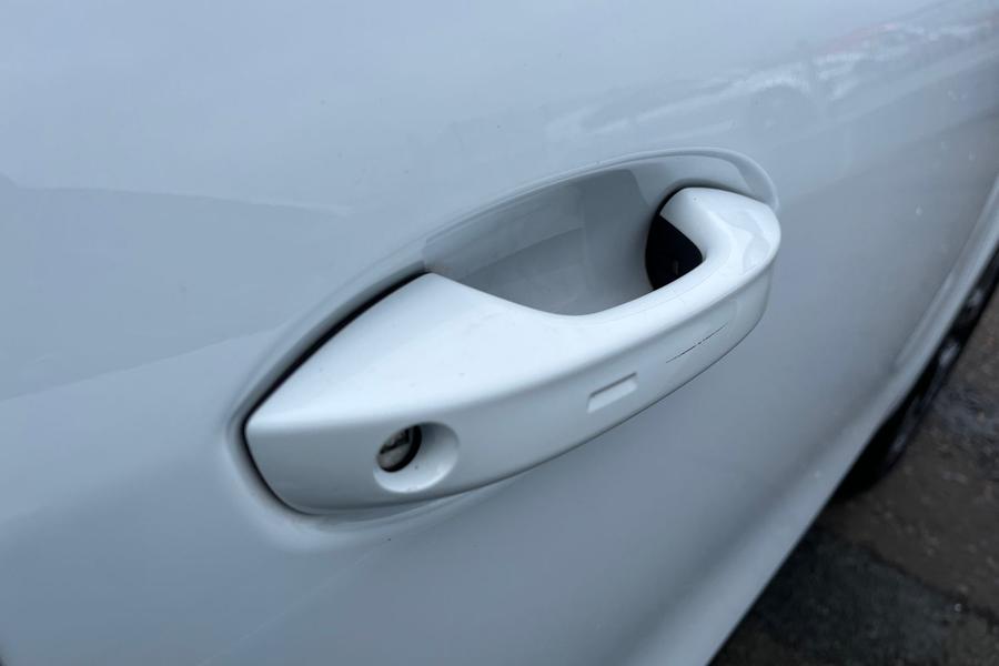 Ford Explorer Photo autoimg-43cfd03455d337dd7a6eaab2ff80ae0b2a8578e6.jpg