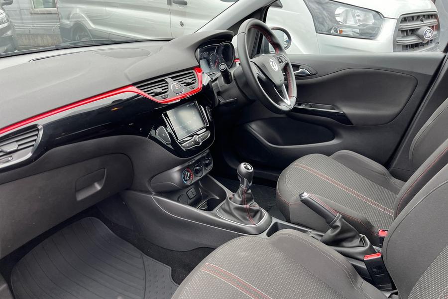 Vauxhall CORSA Photo autoimg-43cfd525d2b19c8588a6226e454e7183a51bd2a0.jpg
