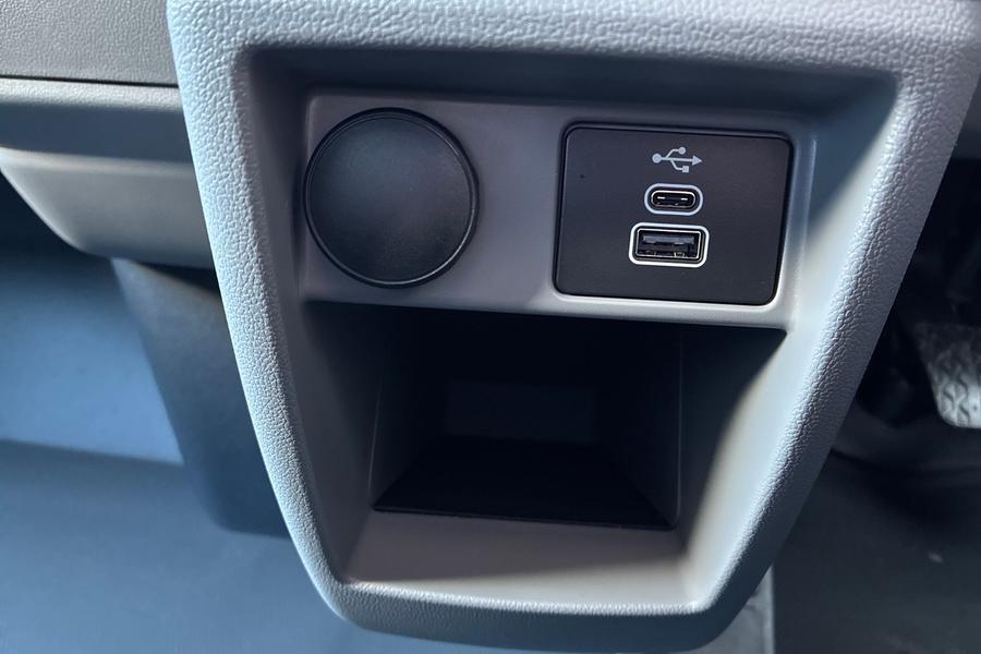 Ford TRANSIT CUSTOM Photo autoimg-43d0ce5fb4bf02f14d67bfc3a9f164994767edc1.jpg