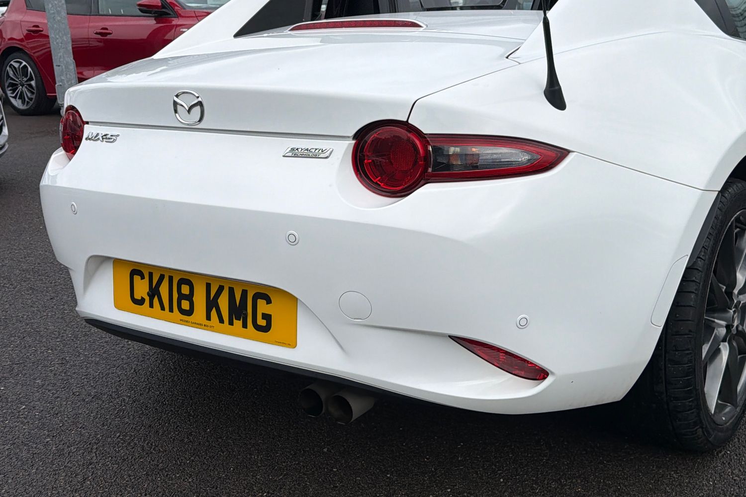 Mazda MX-5 Photo 32