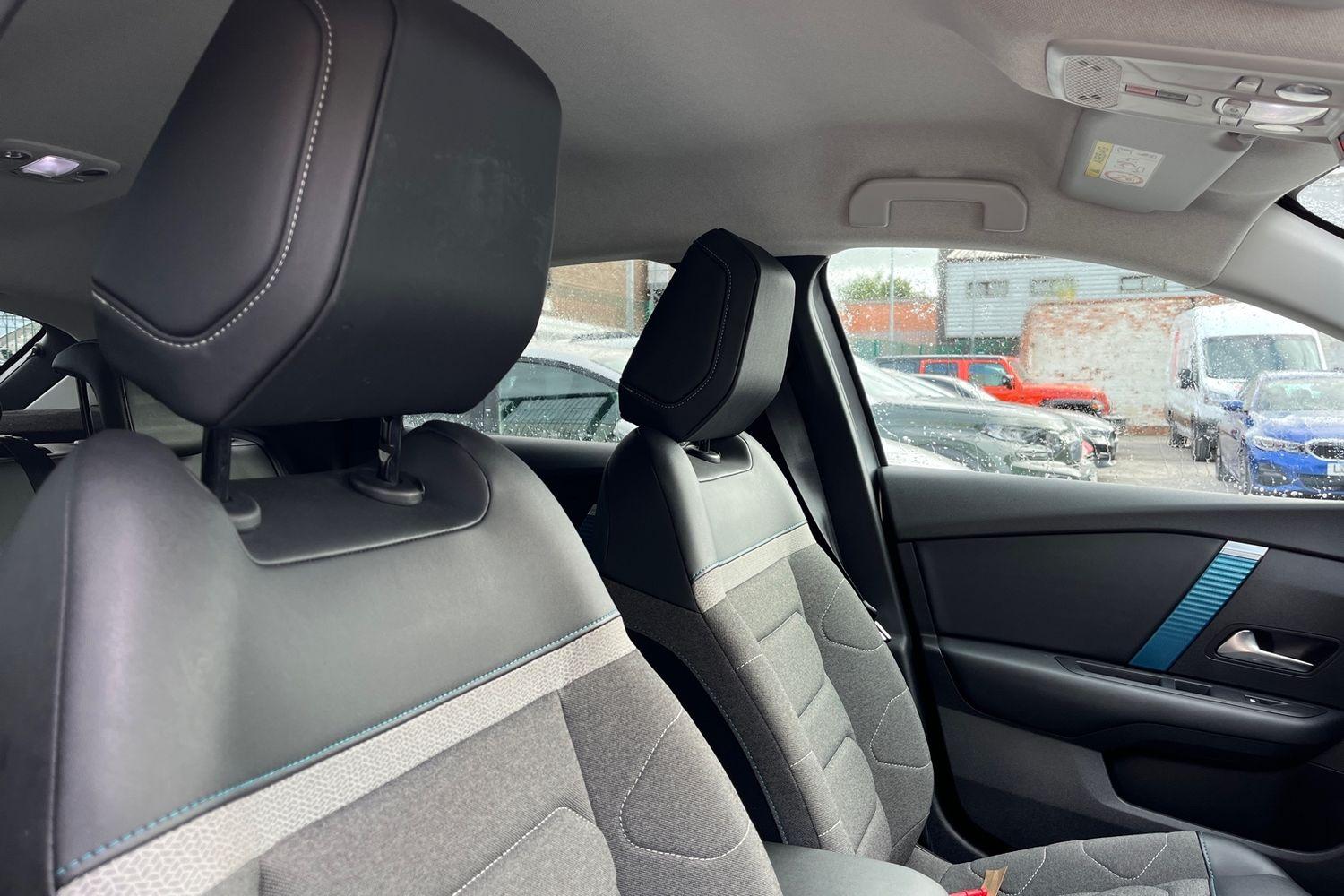 Citroen C4 Photo 16