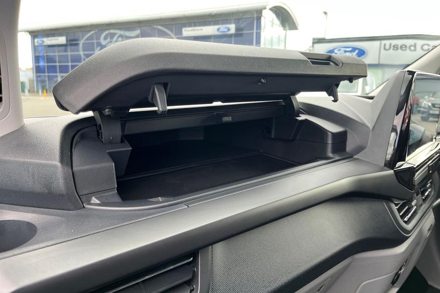 Ford TOURNEO CUSTOM Photo autoimg-43d85f4856525c4d3a4a2bb5f8e32156ce48a8f6.jpg