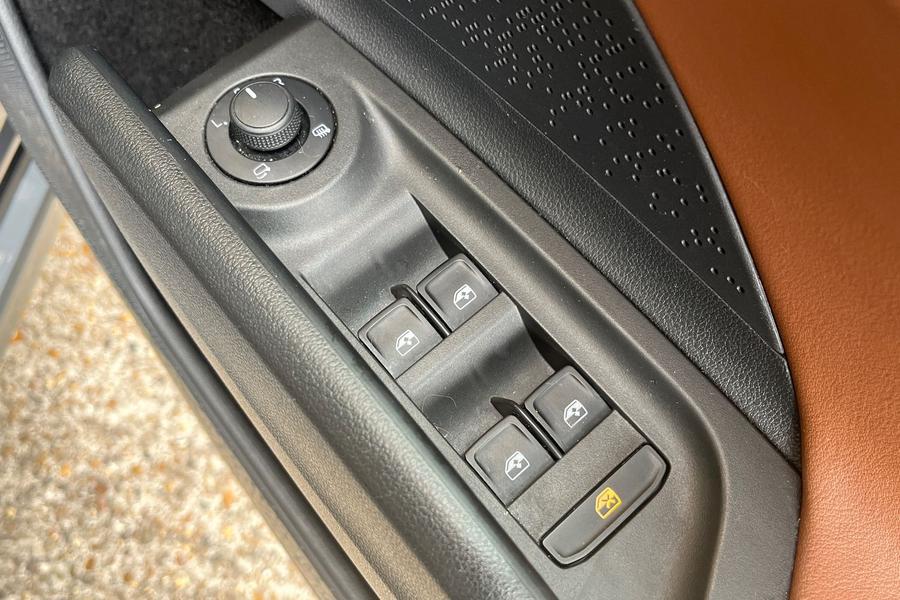 Skoda ENYAQ Photo autoimg-43d99352cdd5ea82775bc8f12a53480dfc757a3a.jpg
