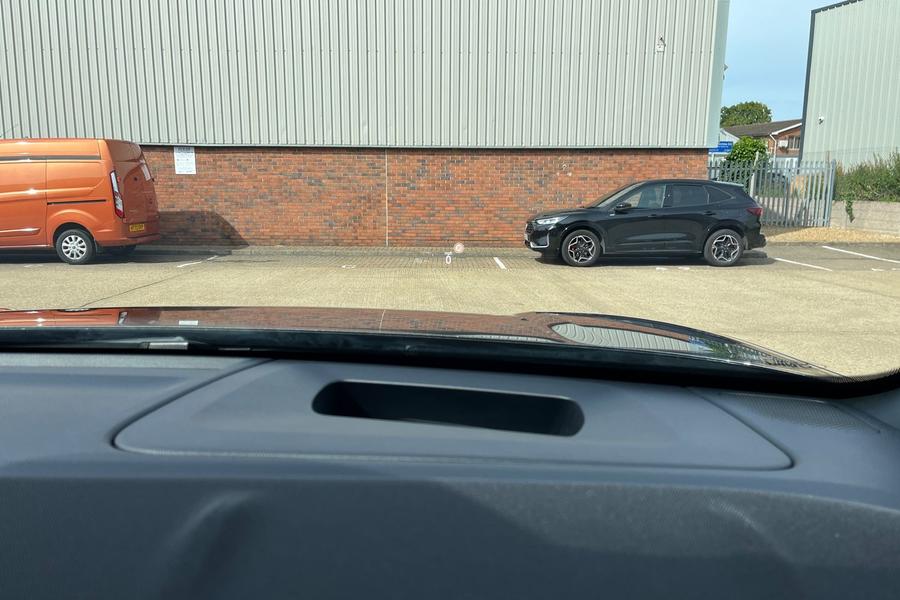 Ford Explorer Photo autoimg-43dd0d4443550952b1ffa74cf8b326f17795c56e.jpg
