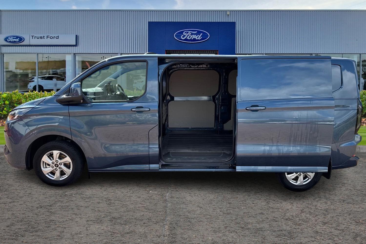 Ford TRANSIT CUSTOM Photo 4
