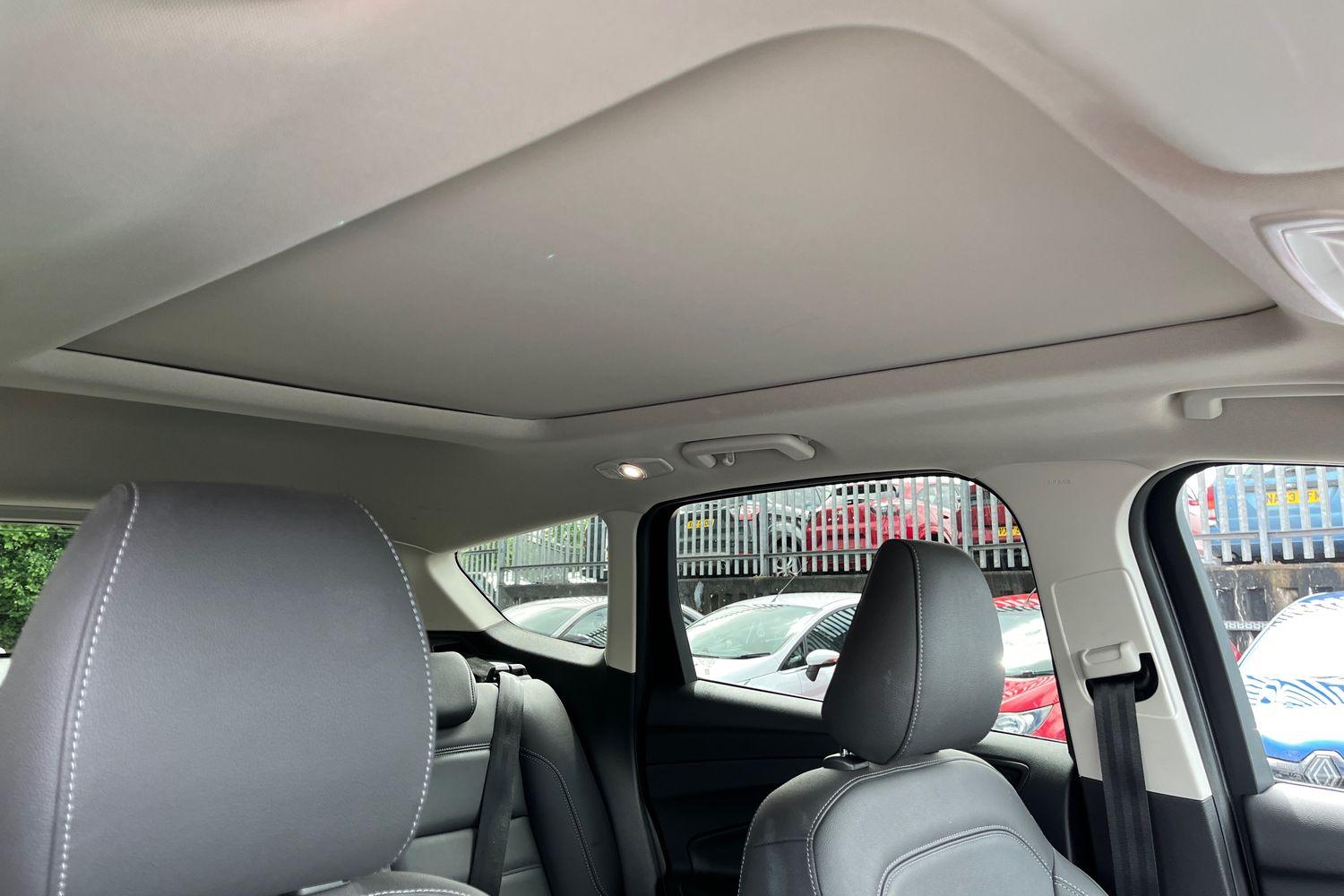 Ford KUGA Photo 26