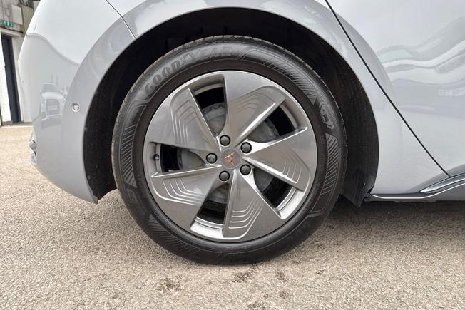 CUPRA Born Photo 21