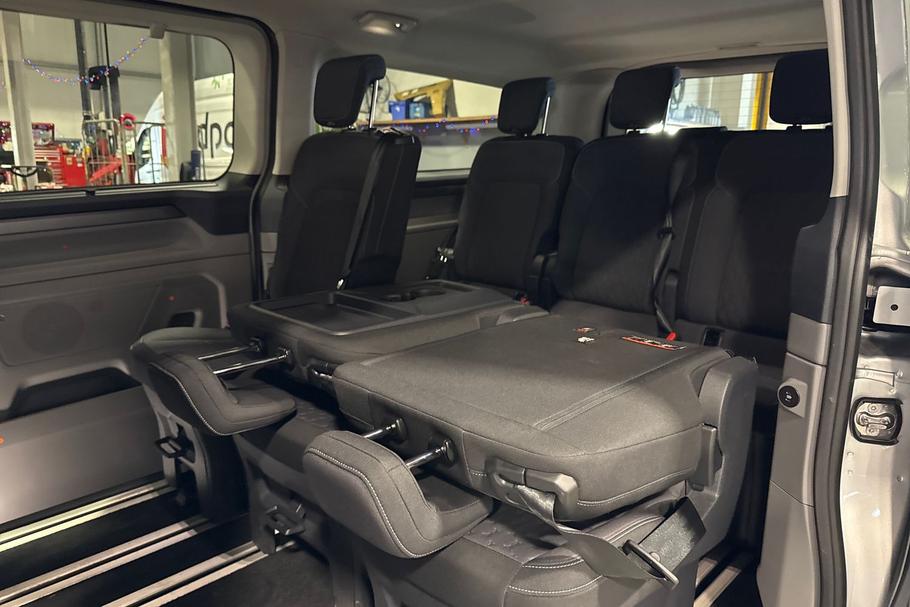 Used Ford TOURNEO CUSTOM 11