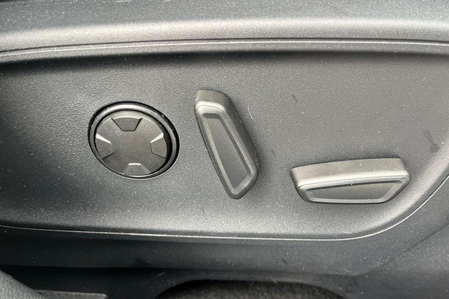 Ford KUGA Photo autoimg-43f3baeb5720f182657f4b14ae157f95a7dae035.jpg
