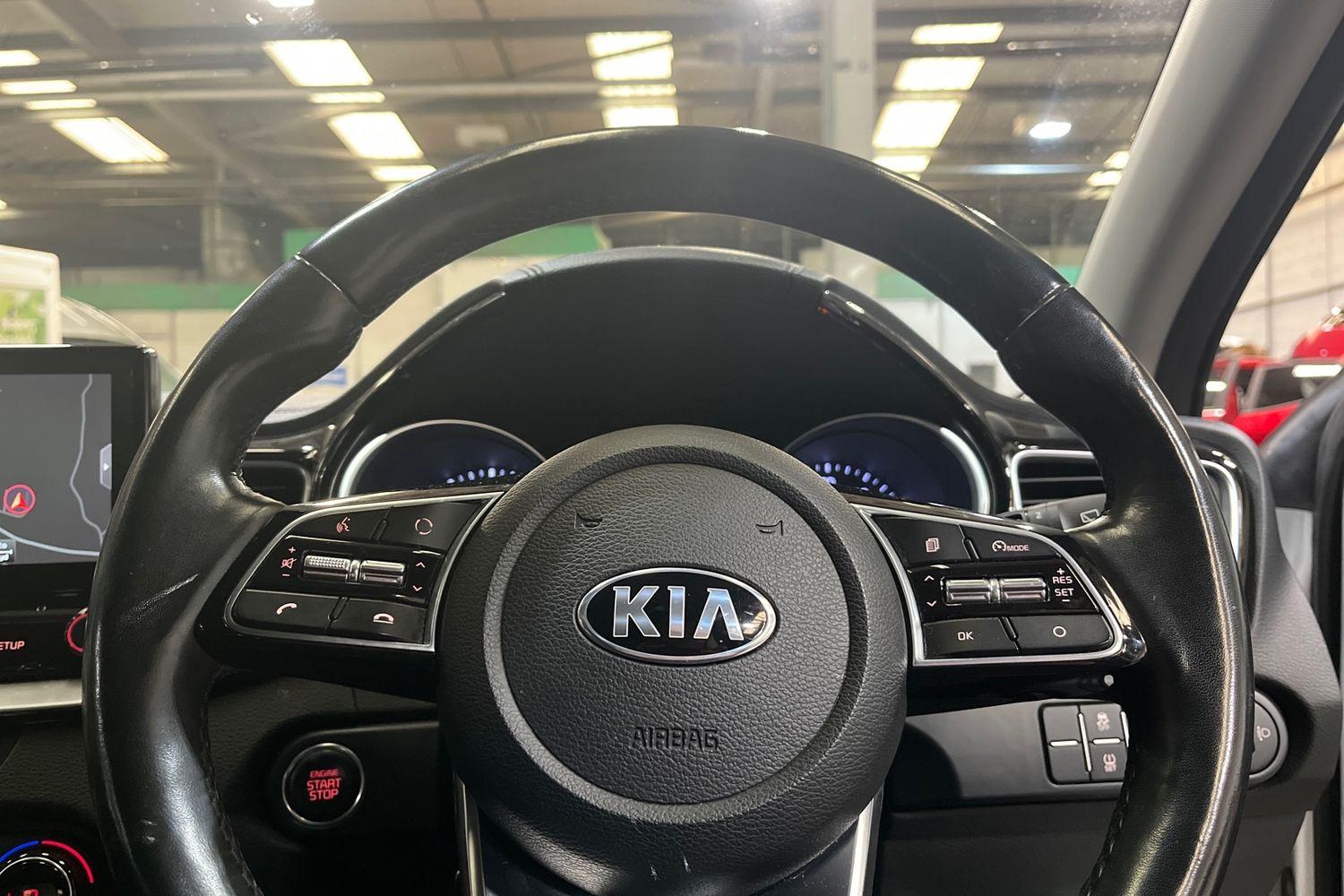 Kia XCEED Photo 11