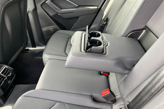AUDI Q3 Photo 44