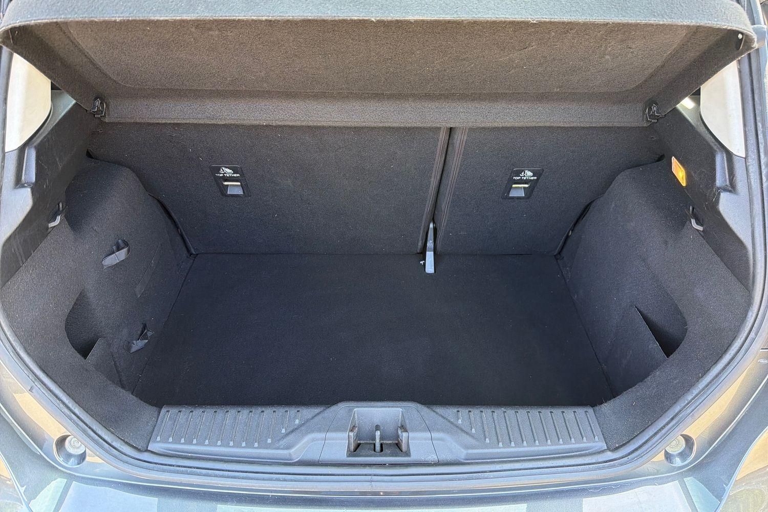 Ford FIESTA Photo 20