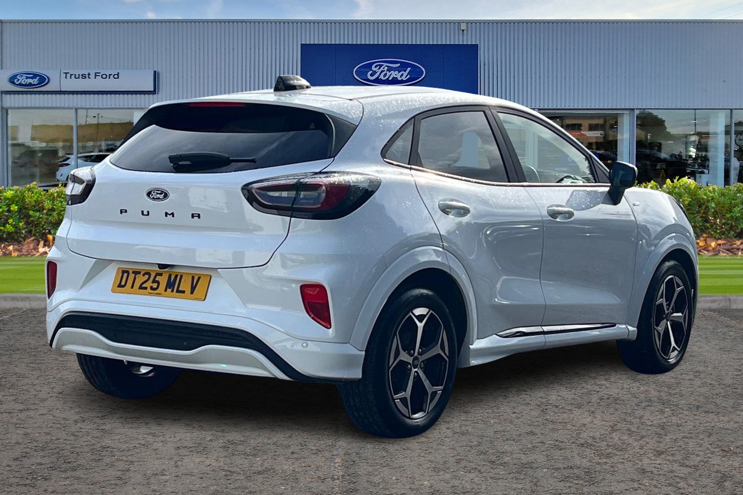 Ford PUMA Photo 3