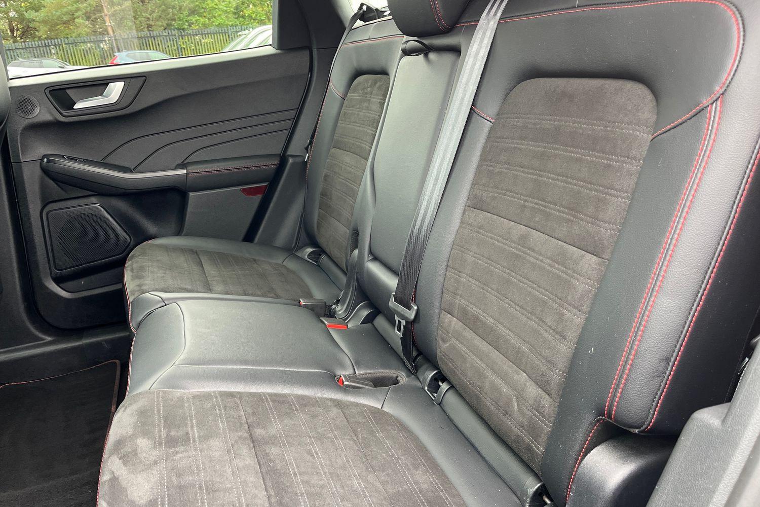 Ford KUGA Photo 19
