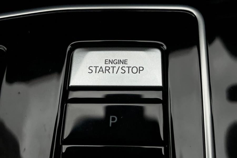 Volkswagen GOLF Photo autoimg-440d20c5076bb354f365ecdac7650e67af004358.jpg