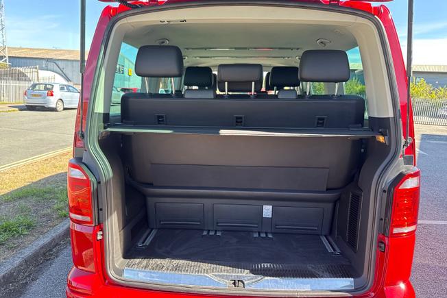 VOLKSWAGEN Caravelle Photo 12