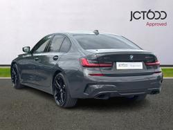 BMW 3 Series Photo 3