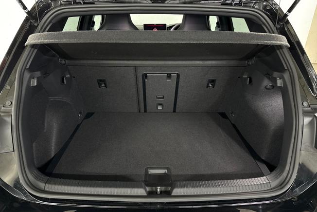 VOLKSWAGEN Golf Photo 12