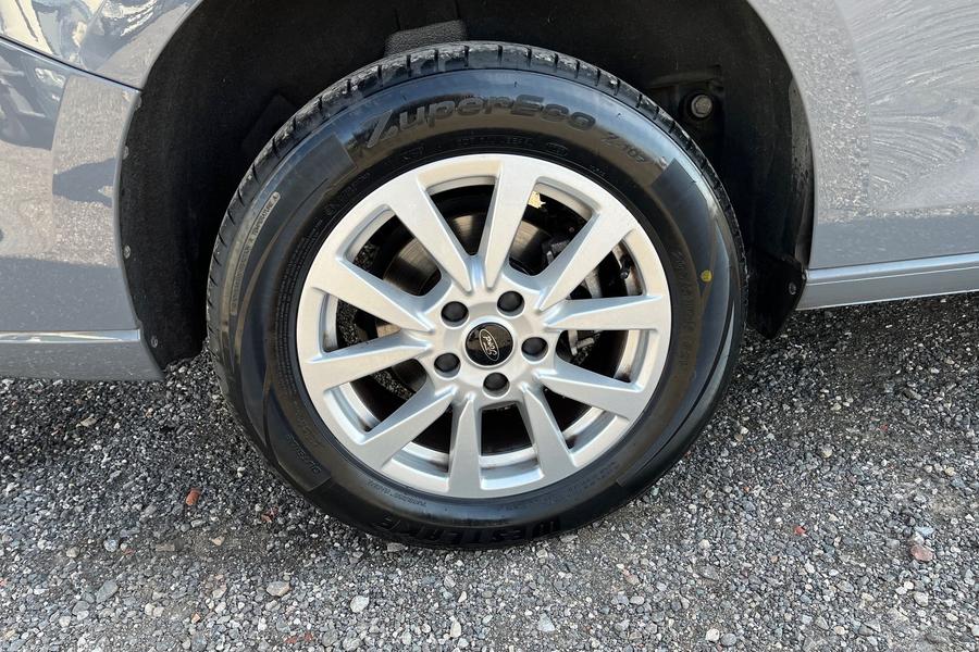 Ford TOURNEO CONNECT Photo autoimg-441b53cb497b8522b555727fd212282bf27861a6.jpg