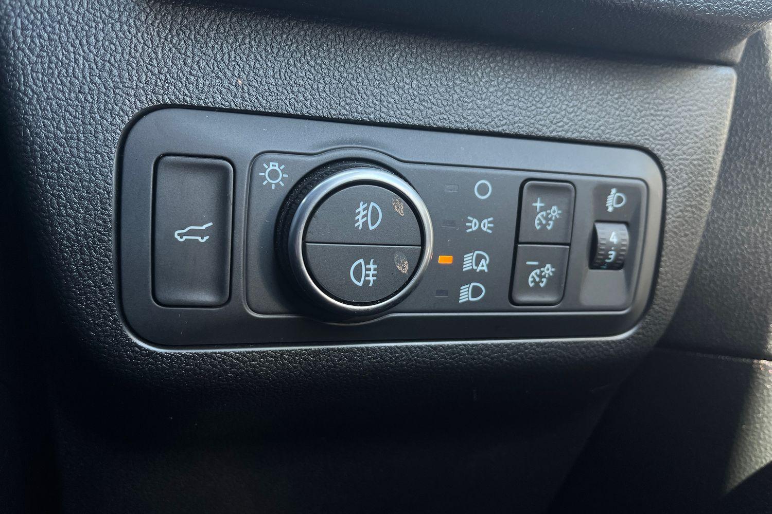 Ford Kuga Photo 36