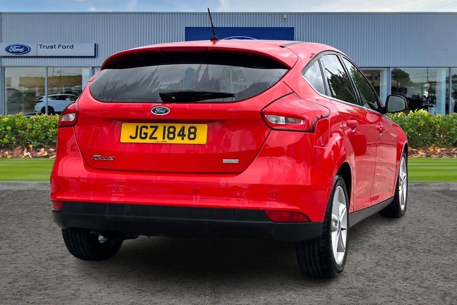 Ford FOCUS Photo autoimg-441f579665ea6c3e0793228f90d83cee94d46b61.jpg
