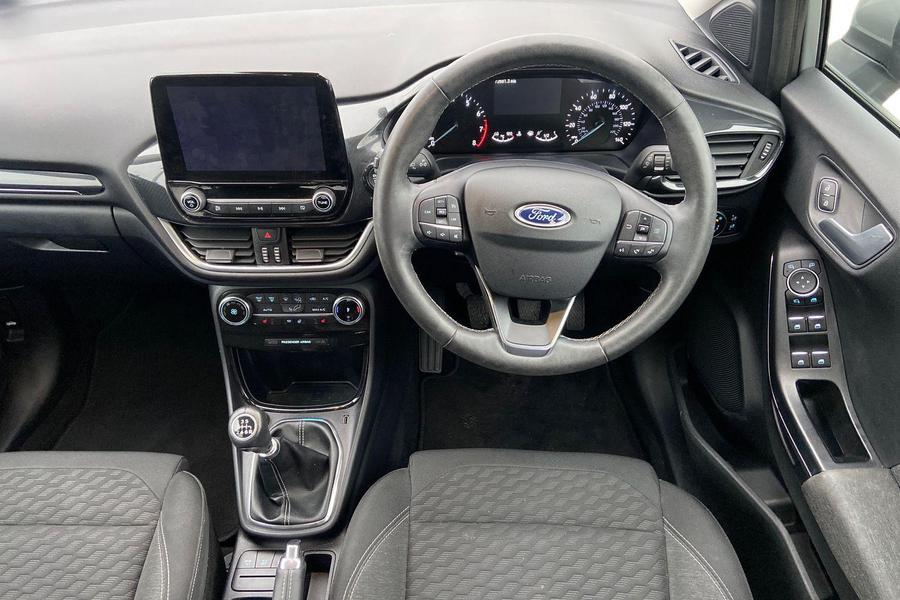 Ford PUMA Photo autoimg-441f70f86f105a8d4f6abfddd6cd9a650ffe894f.jpg