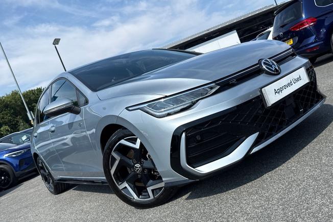 VOLKSWAGEN Golf Photo 43
