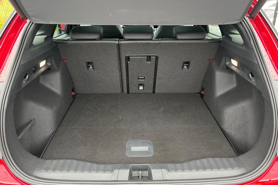 Ford EXPLORER Photo autoimg-4422d11ed1af401b26b63a37a293239ea3903d9e.jpg