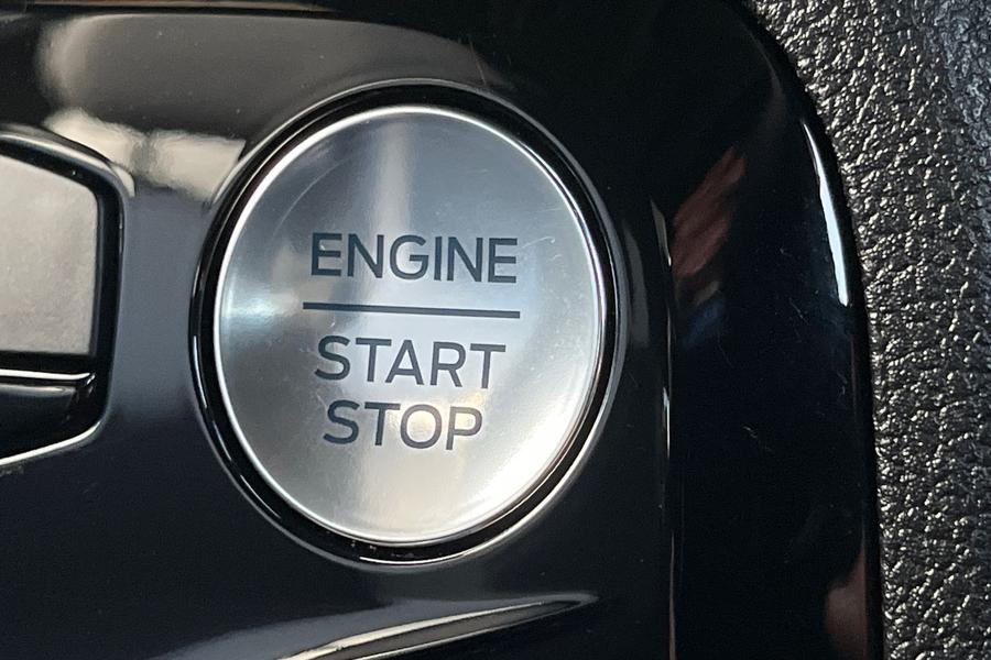 Ford Kuga Photo autoimg-44246ba369a02bc00b3d16c6424823f3f0328132.jpg