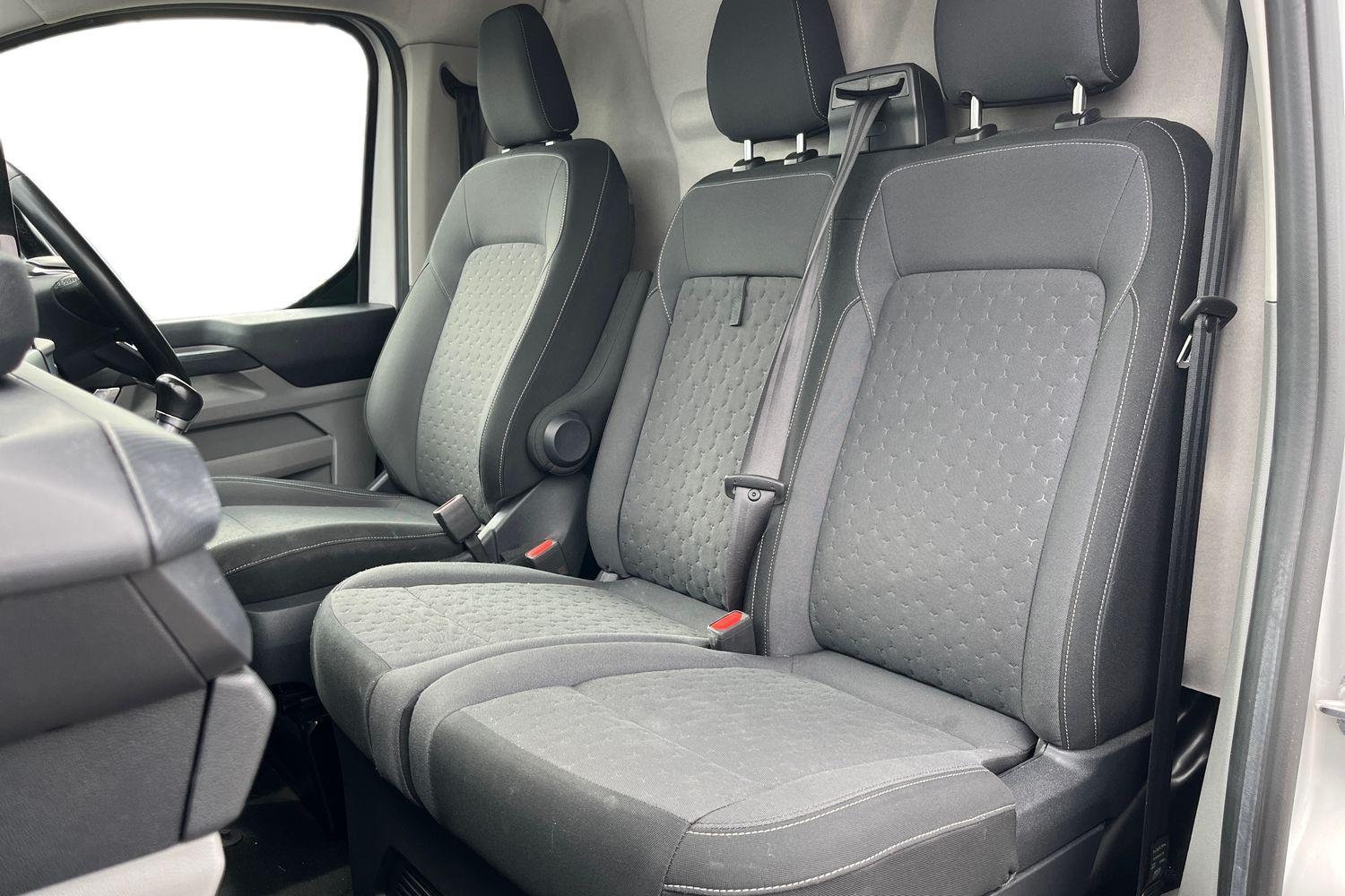 Ford TRANSIT CUSTOM Photo 10