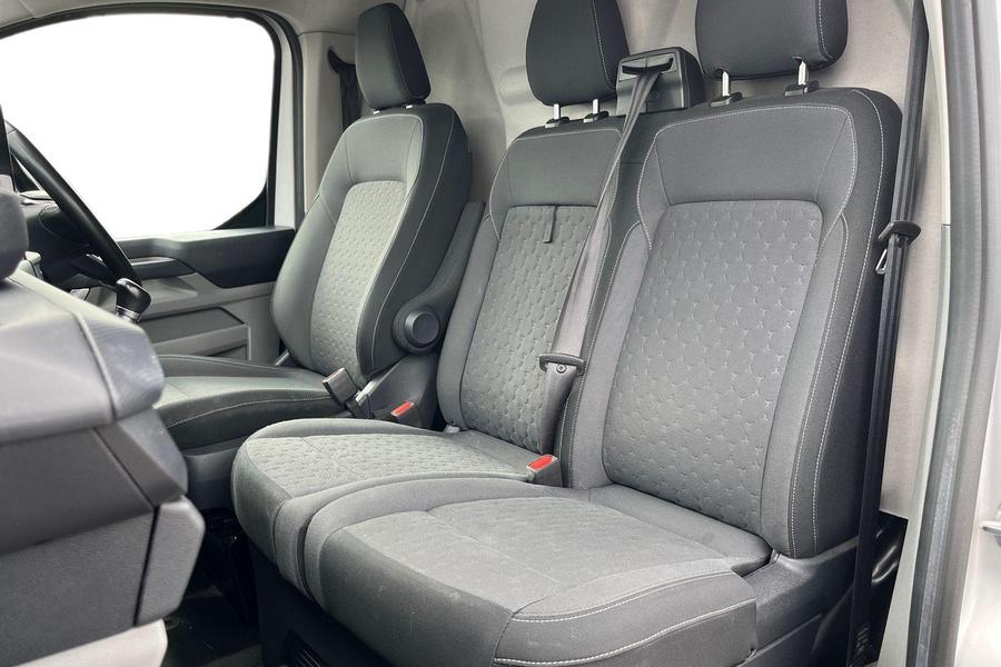 Ford TRANSIT CUSTOM Photo autoimg-4426717f2889465cacebb441c749cc28576d28c7.jpg