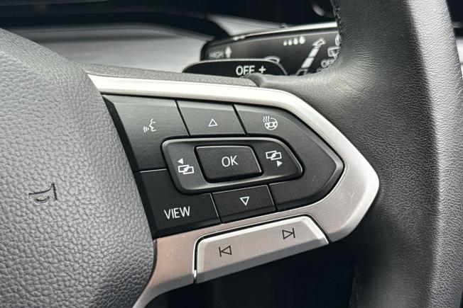 VOLKSWAGEN Golf Photo 17