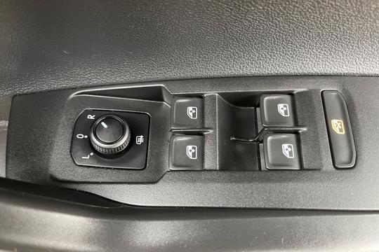 Volkswagen Polo Photo autoimg-442a3f70a29fc4bbf7c66ae71343eccbc371ace8.jpg