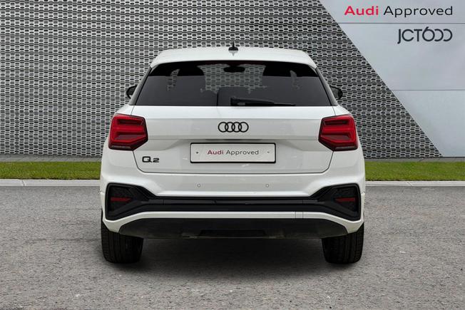 Audi Q2 Photo 7