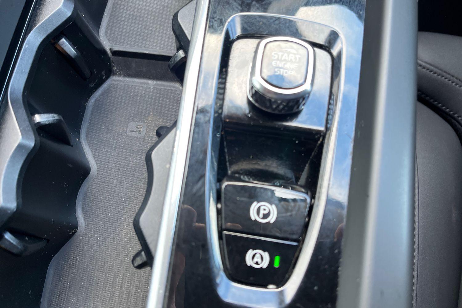 Volvo XC60 Photo 28