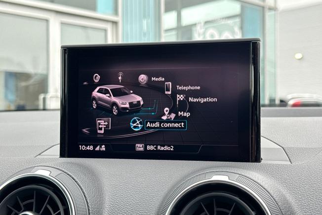 AUDI Q2 Photo 35