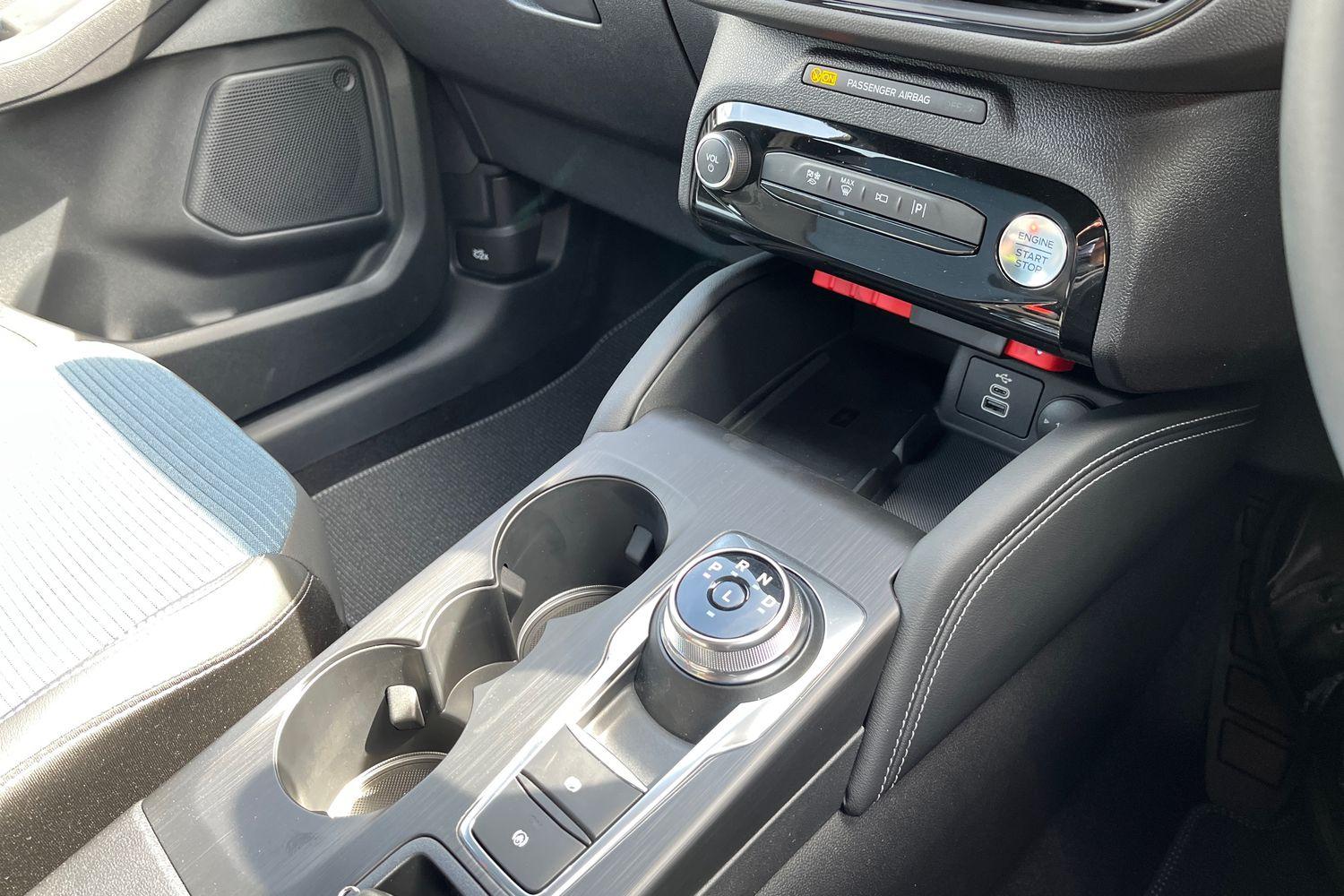 Ford Kuga Photo 26