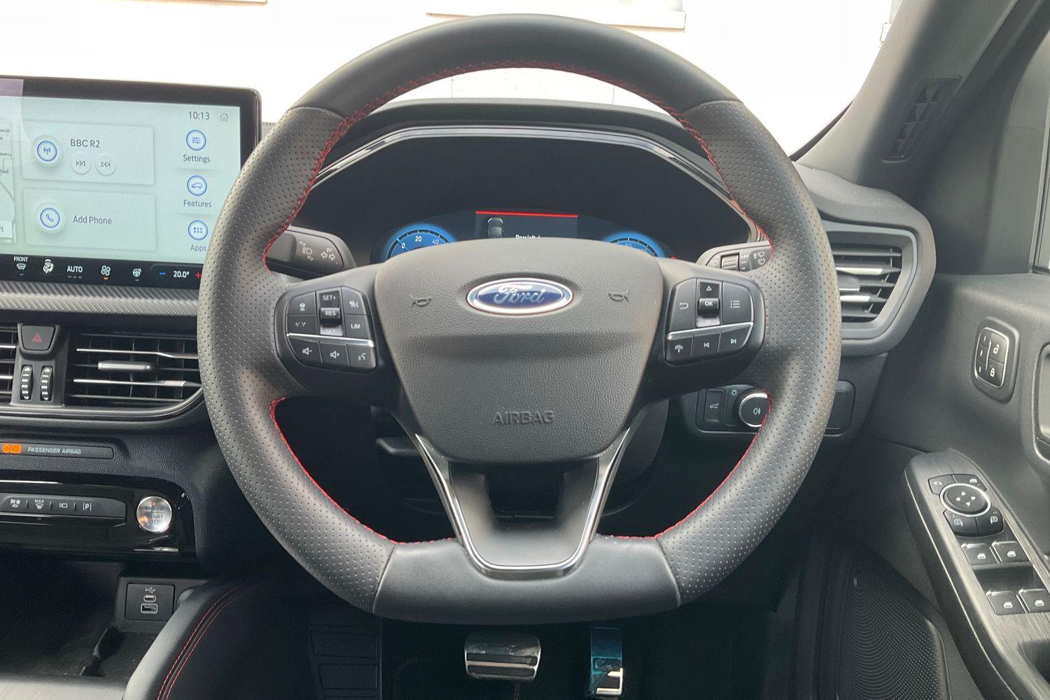 Ford KUGA Photo 11
