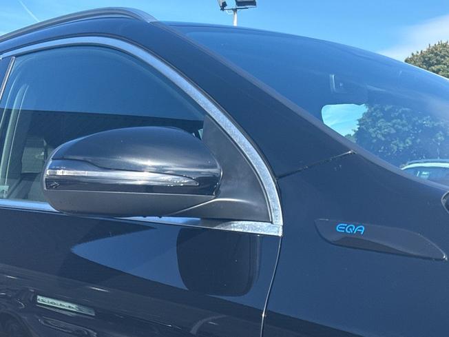 MERCEDES-BENZ Eqa Photo 20