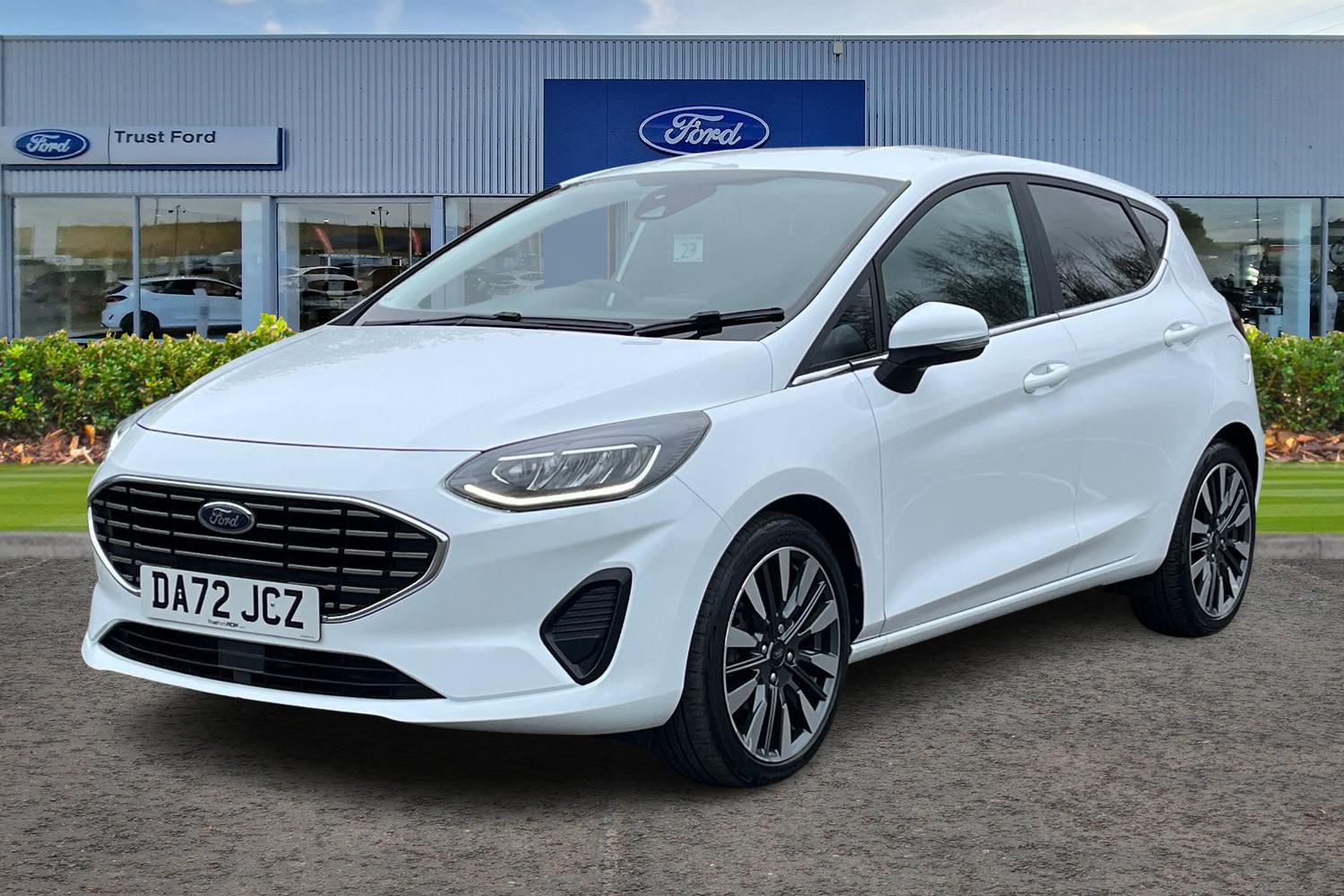 Ford FIESTA Photo 4