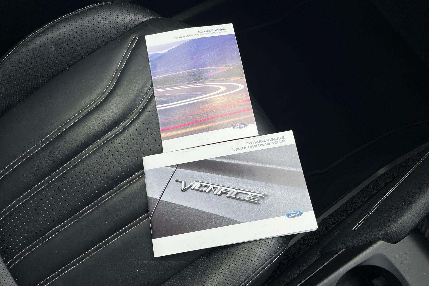 Ford KUGA Photo 21