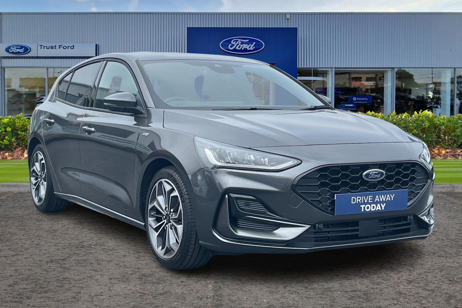Ford FOCUS Photo 0