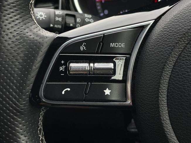KIA Ceed Photo 16